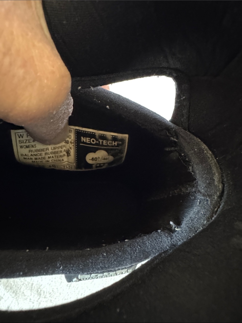 BOGS muck boots - Picture 8 of 12